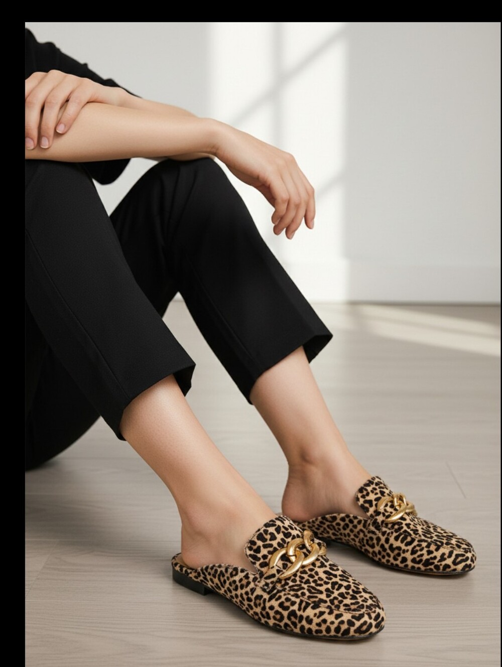 Leopard Print Chain-Trim Mule Slides Beige/Black with Gold Chain Size Womens 7 - Picture 5 of 5